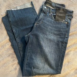 NWT: BR Premium Denim Girlfriend Jeans